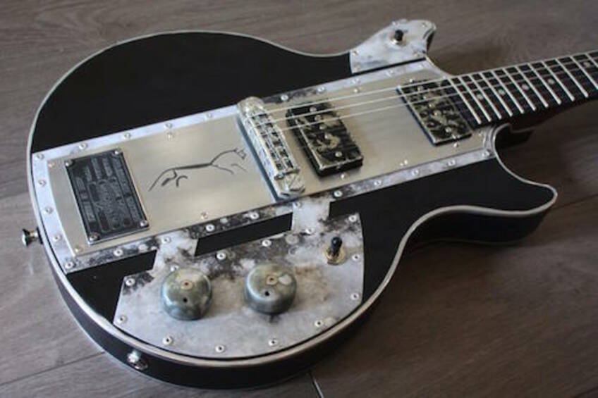 Billy Gibbons Plays a Meloduende with BKPs.