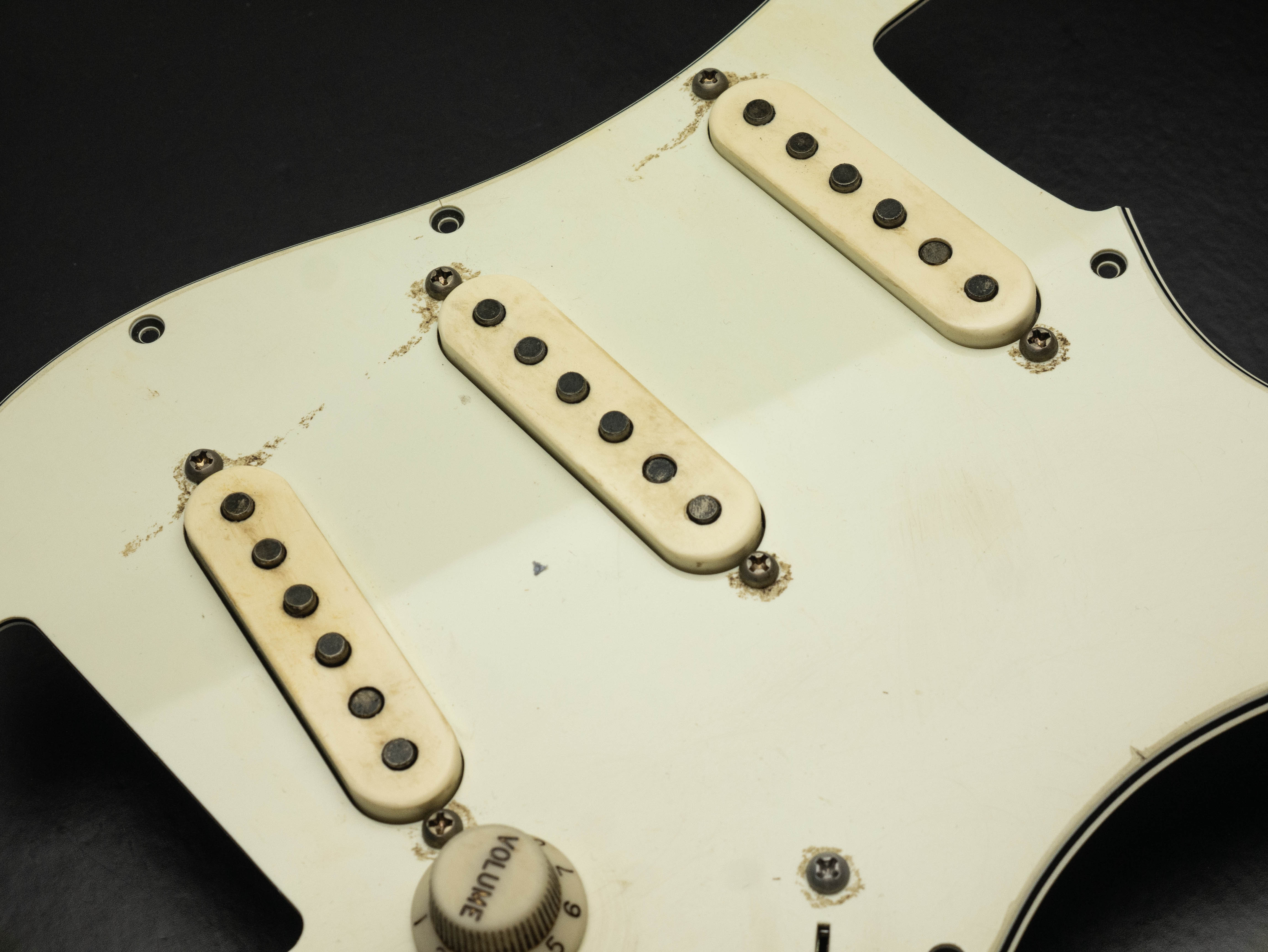 >
                                            </div>
                    <div class=